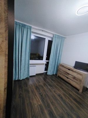 Продам однокомнатную (1-комн.) квартиру, Бассейная ул, 51, Калининград г