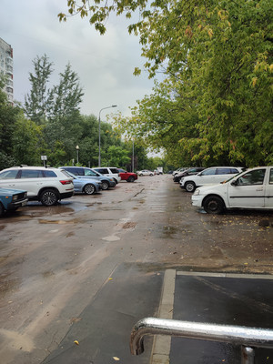 Продам двухкомнатную (2-комн.) квартиру, Кантемировская ул, 4к3, Москва г