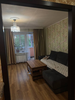 Продам трехкомнатную (3-комн.) квартиру, Байкальская ул, 244, Иркутск г