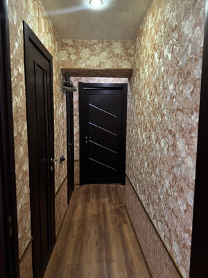 Продам трехкомнатную (3-комн.) квартиру, Байкальская ул, 244, Иркутск г