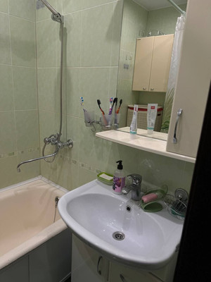 Продам трехкомнатную (3-комн.) квартиру, Байкальская ул, 244, Иркутск г