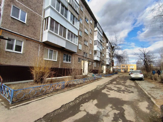 Продам однокомнатную (1-комн.) квартиру, Зари ул, 48аа, Нижний Тагил г