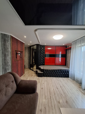 Продам однокомнатную (1-комн.) квартиру, Комсомольская ул, 15, Октябрьский г