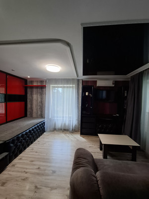 Продам однокомнатную (1-комн.) квартиру, Комсомольская ул, 15, Октябрьский г