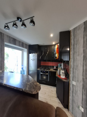 Продам однокомнатную (1-комн.) квартиру, Комсомольская ул, 15, Октябрьский г