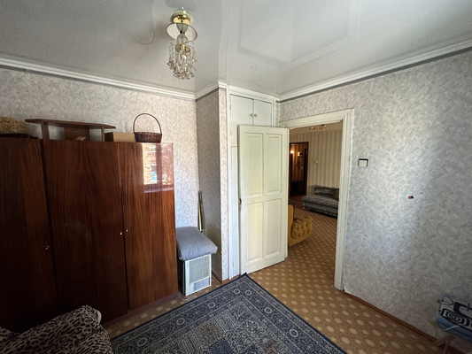 Продам трехкомнатную (3-комн.) квартиру, Халтуринский пер, 161, Ростов-на-Дону г