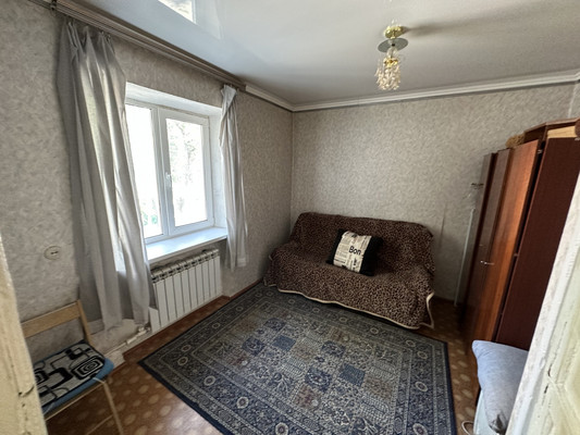 Продам трехкомнатную (3-комн.) квартиру, Халтуринский пер, 161, Ростов-на-Дону г