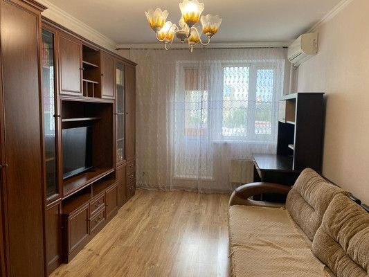 Продам двухкомнатную (2-комн.) квартиру, Кантемировская ул, 4к3, Москва г