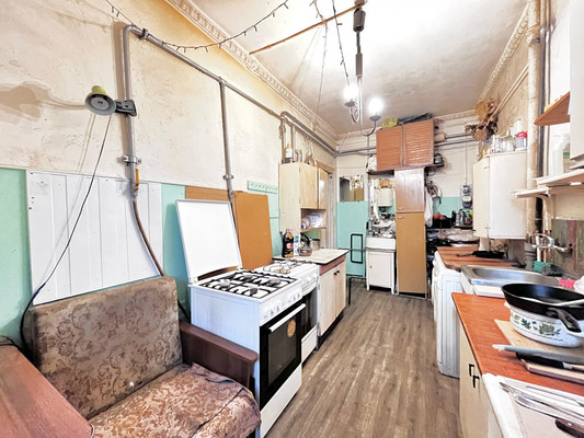 Продам комнату в 4-комн. квартире, Фурштатская ул, 34А, Санкт-Петербург г