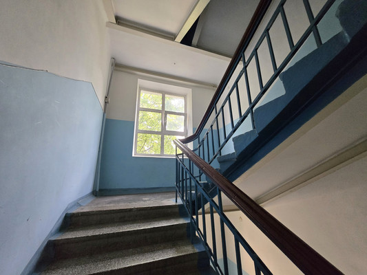 Продам многокомнатную квартиру, Горького ул, 35, Малино рп