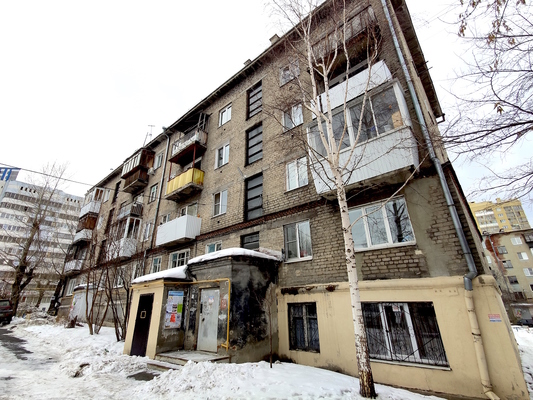 Продам торговое помещение 145,3 м2, Гончарный пер, 3А, Екатеринбург г