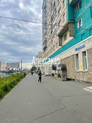 Сдам торговое помещение 134 м2, Индустриальный пр-кт, д. 27, Санкт-Петербург г