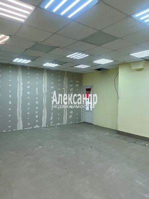 Сдам торговое помещение 134 м2, Индустриальный пр-кт, д. 27, Санкт-Петербург г