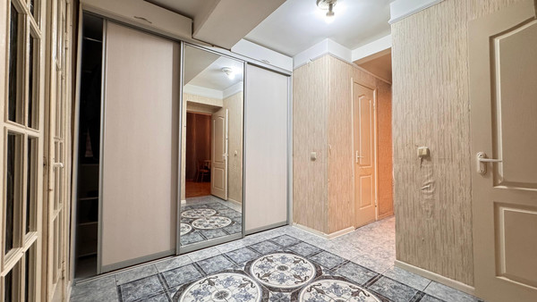 Продам трехкомнатную (3-комн.) квартиру, Пачева ул, 19, Нальчик г