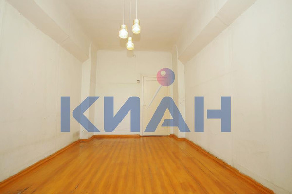 Продам двухкомнатную (2-комн.) квартиру, им.газеты Красноярский рабочий пр-кт, 79, Красноярск г