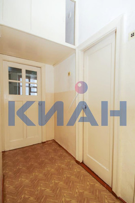 Продам двухкомнатную (2-комн.) квартиру, им.газеты Красноярский рабочий пр-кт, 79, Красноярск г
