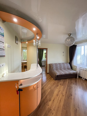 Продам двухкомнатную (2-комн.) квартиру, Мосфильмовская ул, 36, Москва г