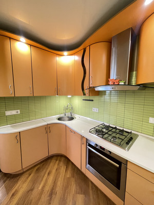 Продам двухкомнатную (2-комн.) квартиру, Мосфильмовская ул, 36, Москва г