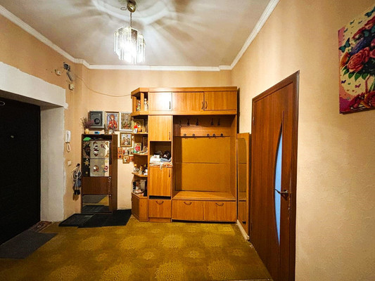 Продам трехкомнатную (3-комн.) квартиру, 7-я Текстильщиков ул, 16, Москва г