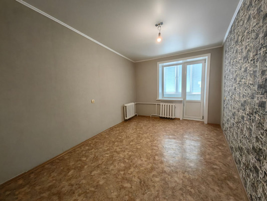 Продам трехкомнатную (3-комн.) квартиру, Великой Победы б-р, 38, Волгодонск г