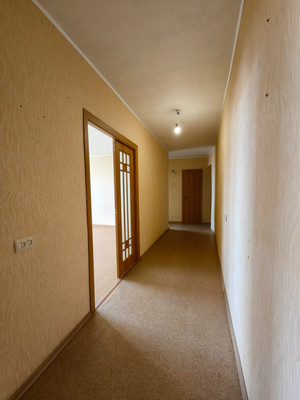 Продам трехкомнатную (3-комн.) квартиру, Великой Победы б-р, 38, Волгодонск г