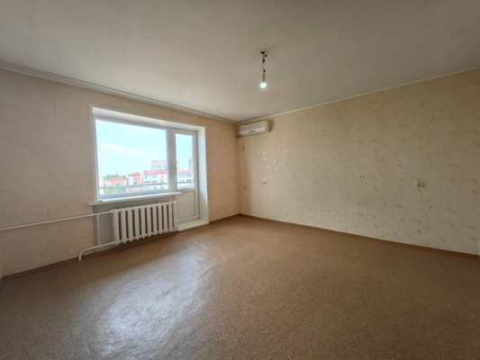 Продам трехкомнатную (3-комн.) квартиру, Великой Победы б-р, 38, Волгодонск г
