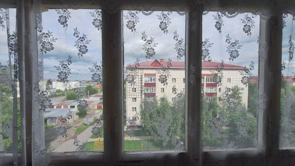 Продам трехкомнатную (3-комн.) квартиру, Шаронова ул, 17, Ишим г