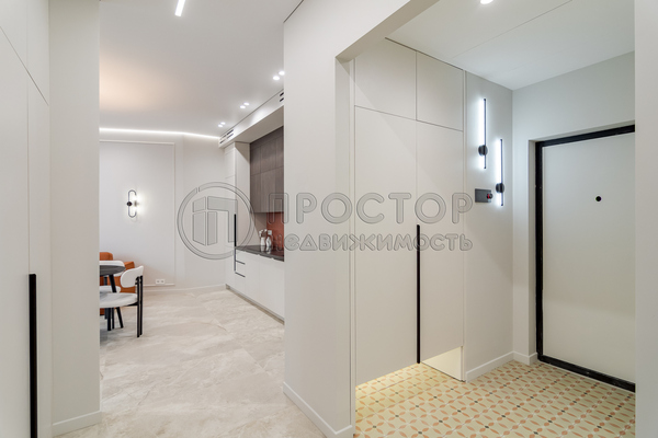 Продам трехкомнатную (3-комн.) квартиру, Лобачевского ул, 120к1, Москва г