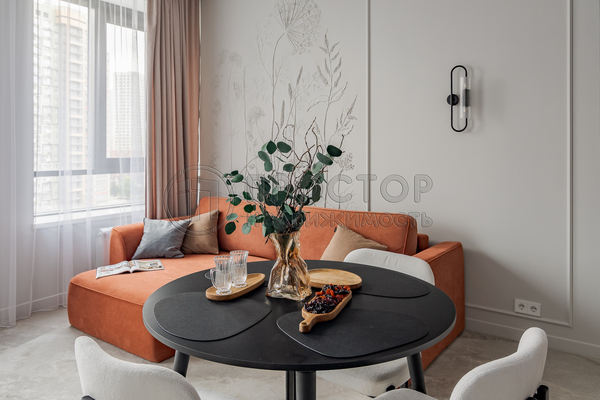 Продам трехкомнатную (3-комн.) квартиру, Лобачевского ул, 120к1, Москва г