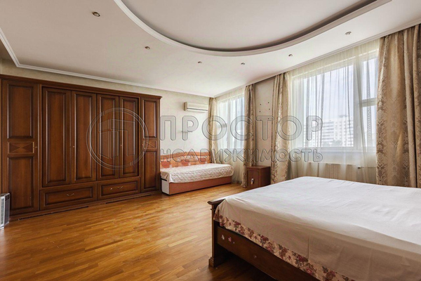 Продам многокомнатную квартиру, Мичуринский пр-кт, 29, Москва г