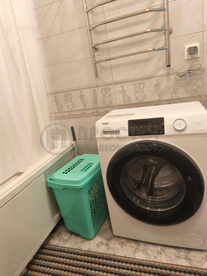 Продам двухкомнатную (2-комн.) квартиру, Коминтерна ул, 15, Москва г