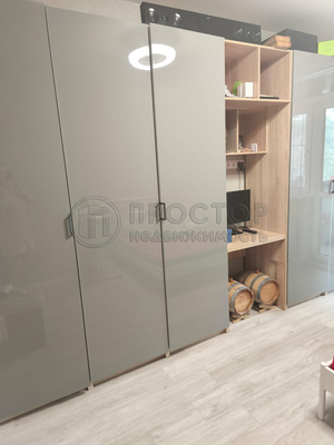 Продам двухкомнатную (2-комн.) квартиру, Коминтерна ул, 15, Москва г