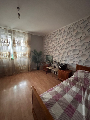 Продам однокомнатную (1-комн.) квартиру, Красногорский б-р, 7, Красногорск г
