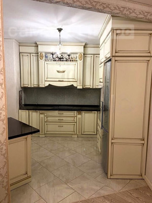 Продам трехкомнатную (3-комн.) квартиру, Артезианская ул, 6, Краснодар г