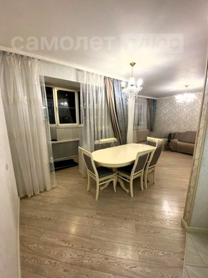 Продам трехкомнатную (3-комн.) квартиру, Артезианская ул, 6, Краснодар г