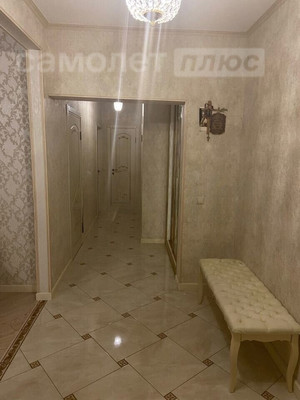 Продам трехкомнатную (3-комн.) квартиру, Артезианская ул, 6, Краснодар г