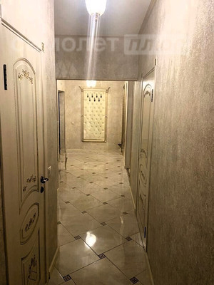 Продам трехкомнатную (3-комн.) квартиру, Артезианская ул, 6, Краснодар г