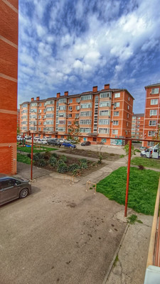 Продам двухкомнатную (2-комн.) квартиру, Космическая ул, 88/2к2, Старобжегокай аул