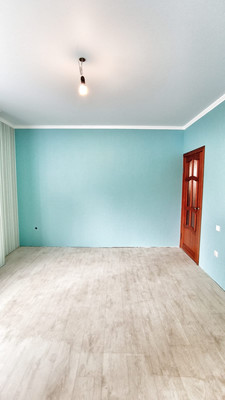 Продам двухкомнатную (2-комн.) квартиру, Космическая ул, 88/2к2, Старобжегокай аул