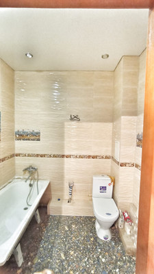 Продам двухкомнатную (2-комн.) квартиру, Космическая ул, 88/2к2, Старобжегокай аул