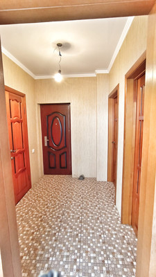 Продам двухкомнатную (2-комн.) квартиру, Космическая ул, 88/2к2, Старобжегокай аул