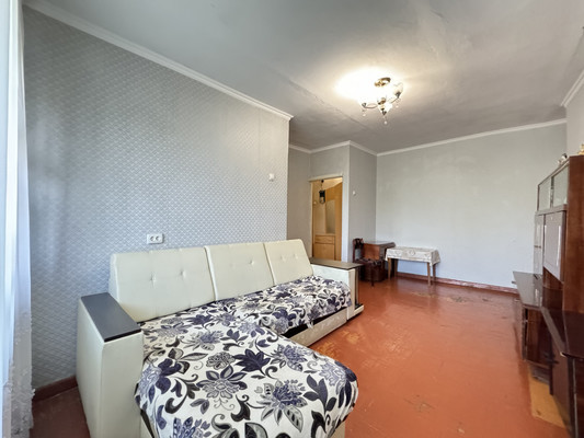 Продам трехкомнатную (3-комн.) квартиру, Байсултанова ул, 10, Нальчик г