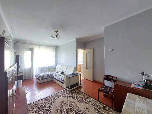 Продам трехкомнатную (3-комн.) квартиру, Байсултанова ул, 10, Нальчик г