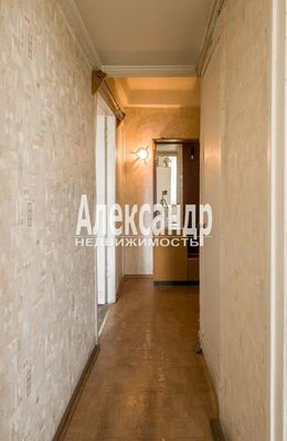 Продам двухкомнатную (2-комн.) квартиру, Новоизмайловский пр-кт, 81, Санкт-Петербург г