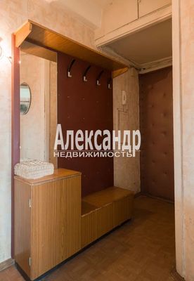 Продам двухкомнатную (2-комн.) квартиру, Новоизмайловский пр-кт, 81, Санкт-Петербург г