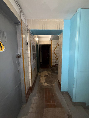 Продам трехкомнатную (3-комн.) квартиру, Белая ул, 18, Андреевка рп