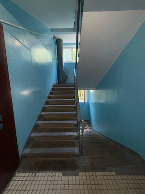 Продам трехкомнатную (3-комн.) квартиру, Белая ул, 18, Андреевка рп
