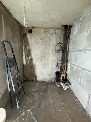 Продам трехкомнатную (3-комн.) квартиру, Белая ул, 18, Андреевка рп