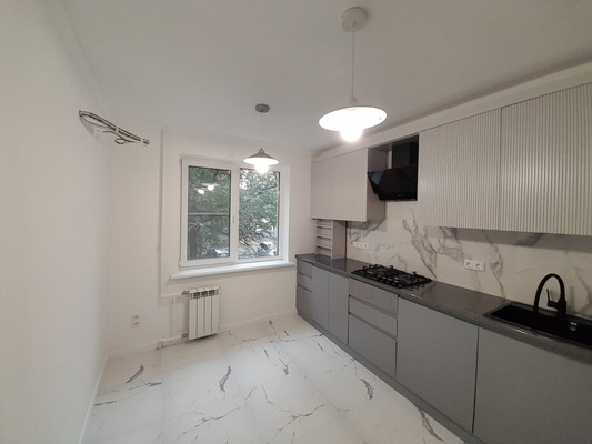 Продам трехкомнатную (3-комн.) квартиру, Еременко ул, 66/3, Ростов-на-Дону г