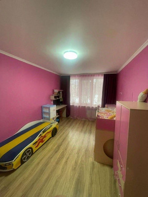 Продам трехкомнатную (3-комн.) квартиру, Верности ул, 44к3, Санкт-Петербург г